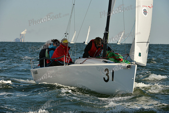 2016 J70 Midwinters A_1471