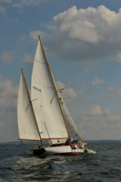 2015 IHYC Classic Yacht Regatta 410
