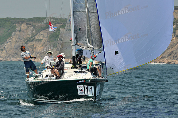 2013 Block Island Race Week B 1086