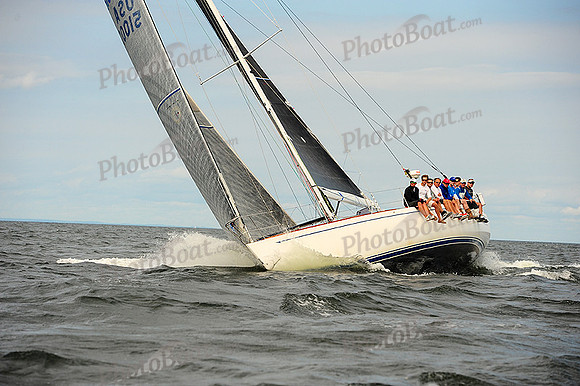 2014 Vineyard Race B 360