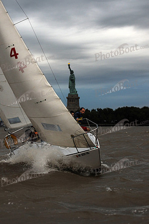 2011 NY Architects Regatta 740