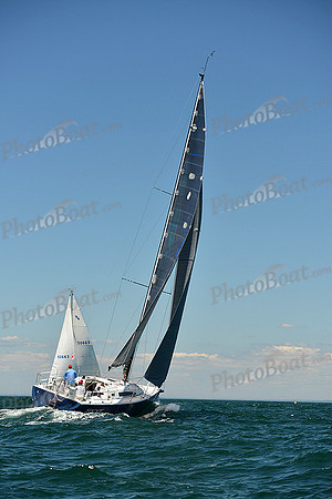 2015 Block Island Race Week H 370