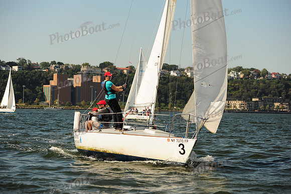 2015 NY Architects Regatta B 286