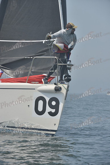 2025 Block Island Race Week B_0958