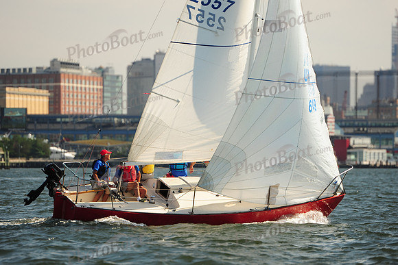 2015 NY Architects Regatta B 455