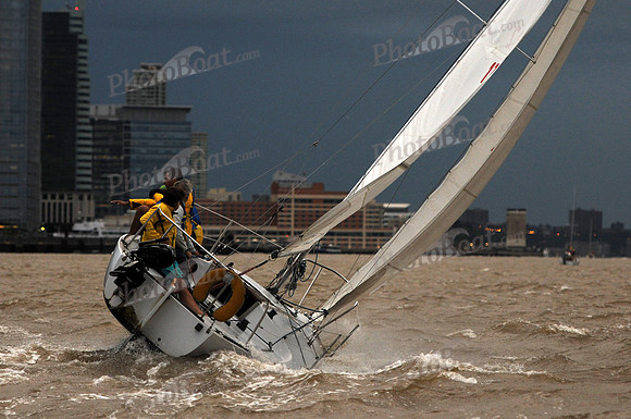 2011 NY Architects Regatta 727