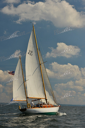 2015 IHYC Classic Yacht Regatta 494