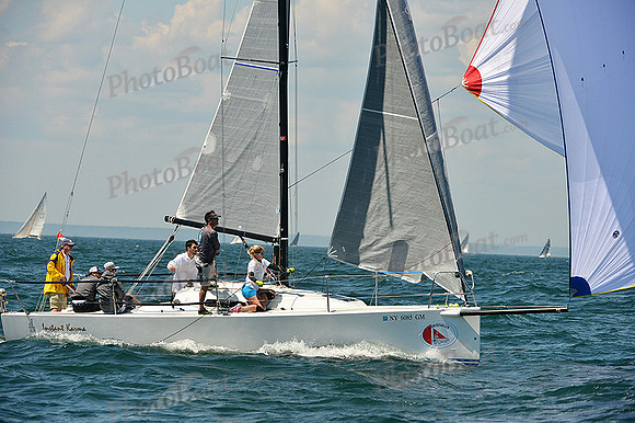 2015 Block Island Race Week B 275