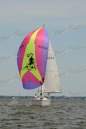 2011 Southern Bay RW B 484