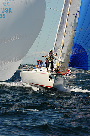 2011 J105 NAs A 590