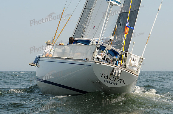 2011 Block Island Race A 1524