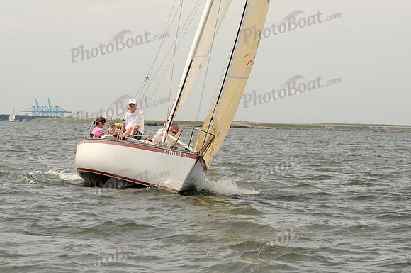 2011 Southern Bay RW B 438