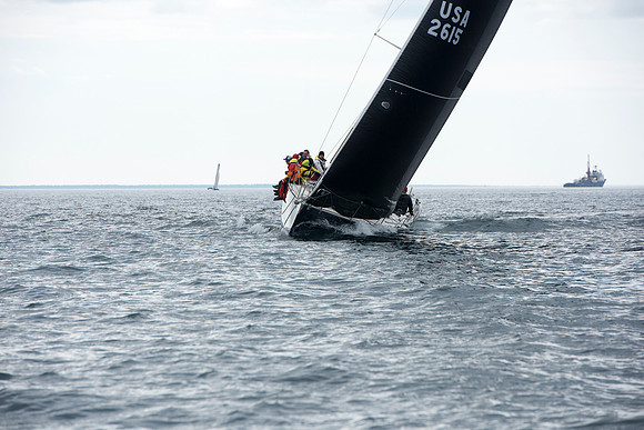 2019 Chicago to Mackinac G_2247-byPhotoBoat
