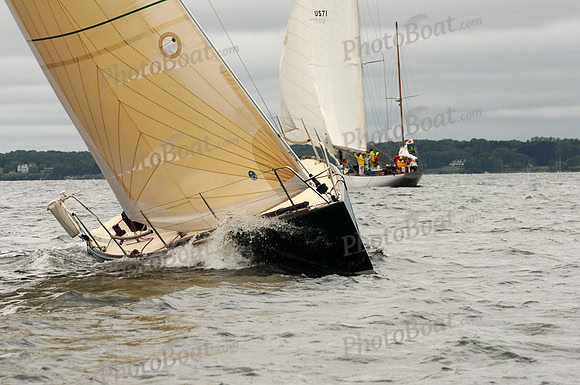 2011 NYYC Annual Regatta C 252