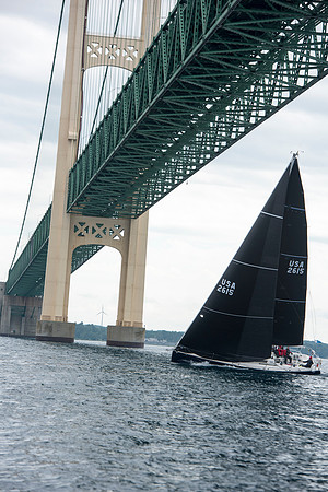 2019 Chicago to Mackinac G_2244-byPhotoBoat