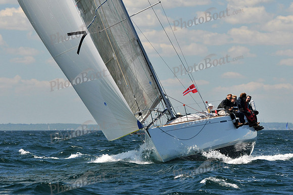 2012 Newport Bermuda 908