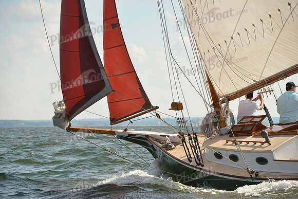 2015 IHYC Classic Yacht Regatta 706