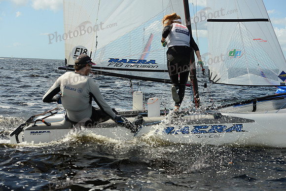 2015 F18 Americas H 110