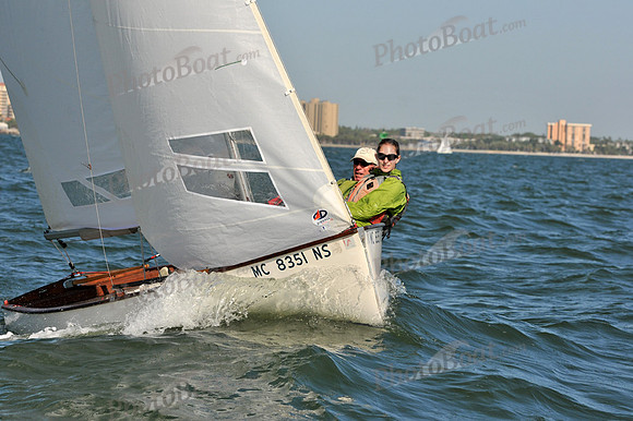 2012 Thistle Midwinters B 326
