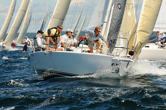 2011 J105 NAs A 191