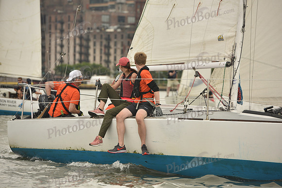 2018 NY Architects Regatta A_1142