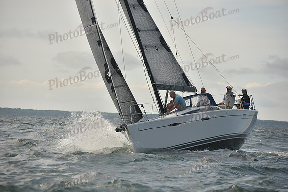 2018 Round Marthas Vineyard_1549