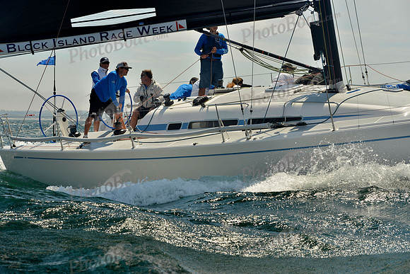 2017-Block-Island-Race-Week-C_1793