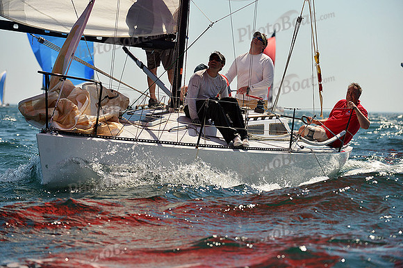 2015 Block Island Race Week B 466