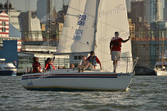 2016 NY Architects Regatta_0850