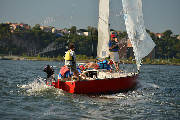 2015 NY Architects Regatta A 544