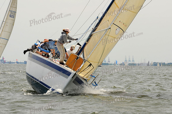 2011 Southern Bay RW B 580