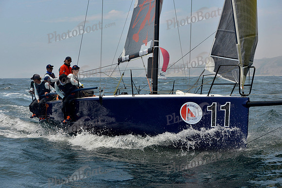 2017-Block-Island-Race-Week-D_0914
