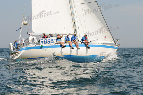 2010_Newport_Bermuda 888