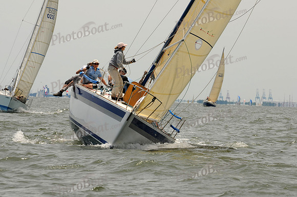2011 Southern Bay RW B 579