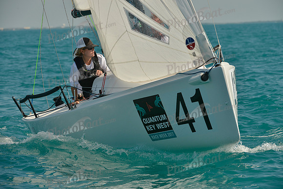 2017 Quantum Key West RW J 082