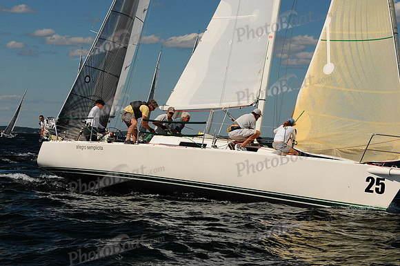 2011 J105 NAs B 715