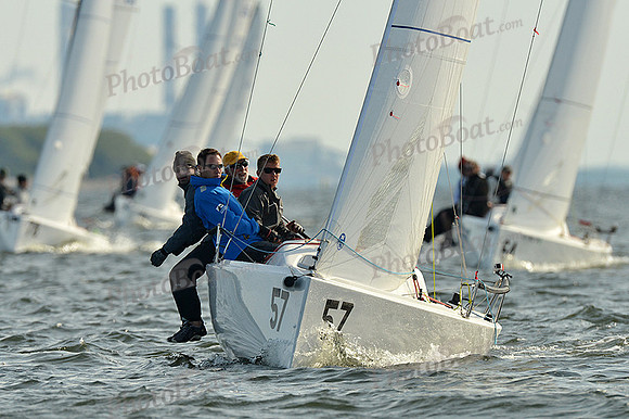 2015 J70 Winter Series B 1109