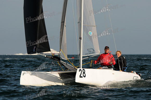 2011 F18 NA B 1215