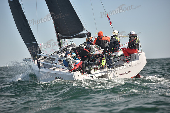 2024 Figawi 2703