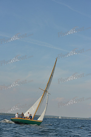2015 IHYC Classic Yacht Regatta 595