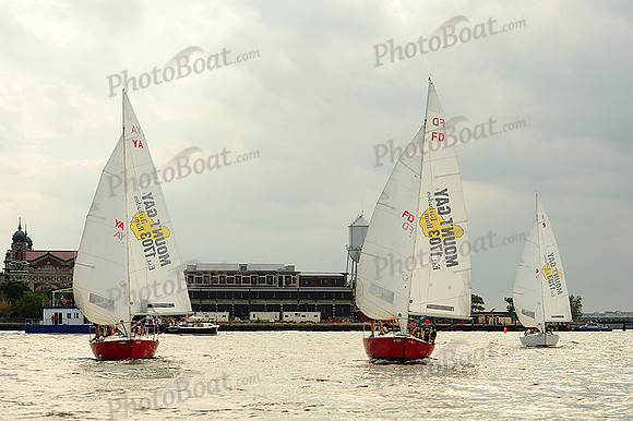 2014 NY Architects Regatta 590
