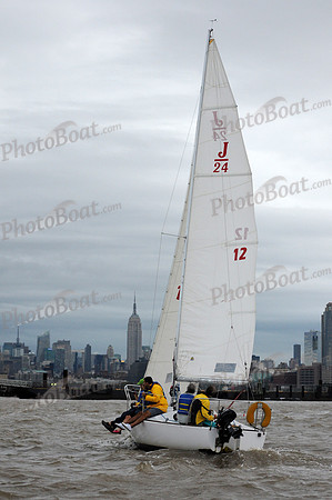 2011 NY Architects Regatta 251