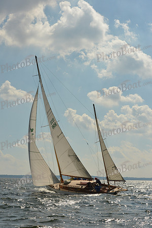 2015 IHYC Classic Yacht Regatta 418