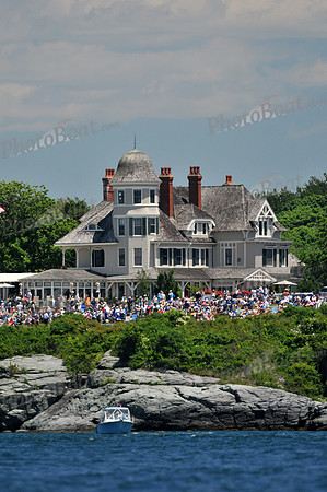 2014 Newport Bermuda B 028
