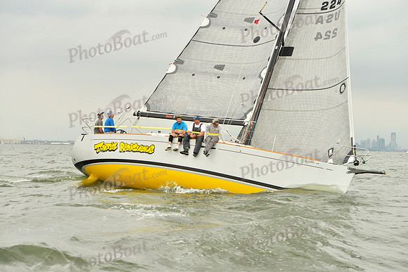 2017 Around Long Island Race_1330