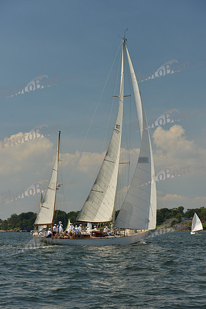 2015 IHYC Classic Yacht Regatta 080