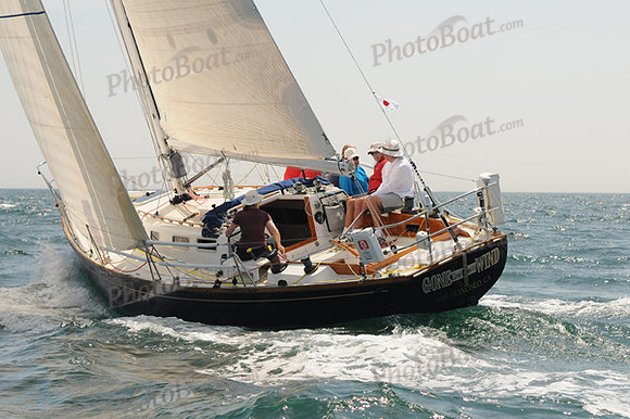 2010_Newport_Bermuda 358