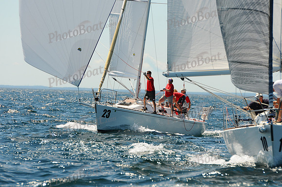 2011 J105 NAs A 762