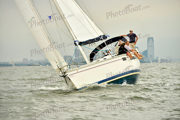 2017 Around Long Island Race_1106