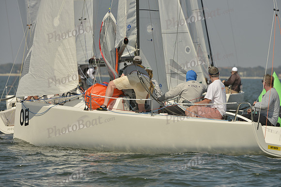 2016-2017 Quantum J70 Winter Series III_1391